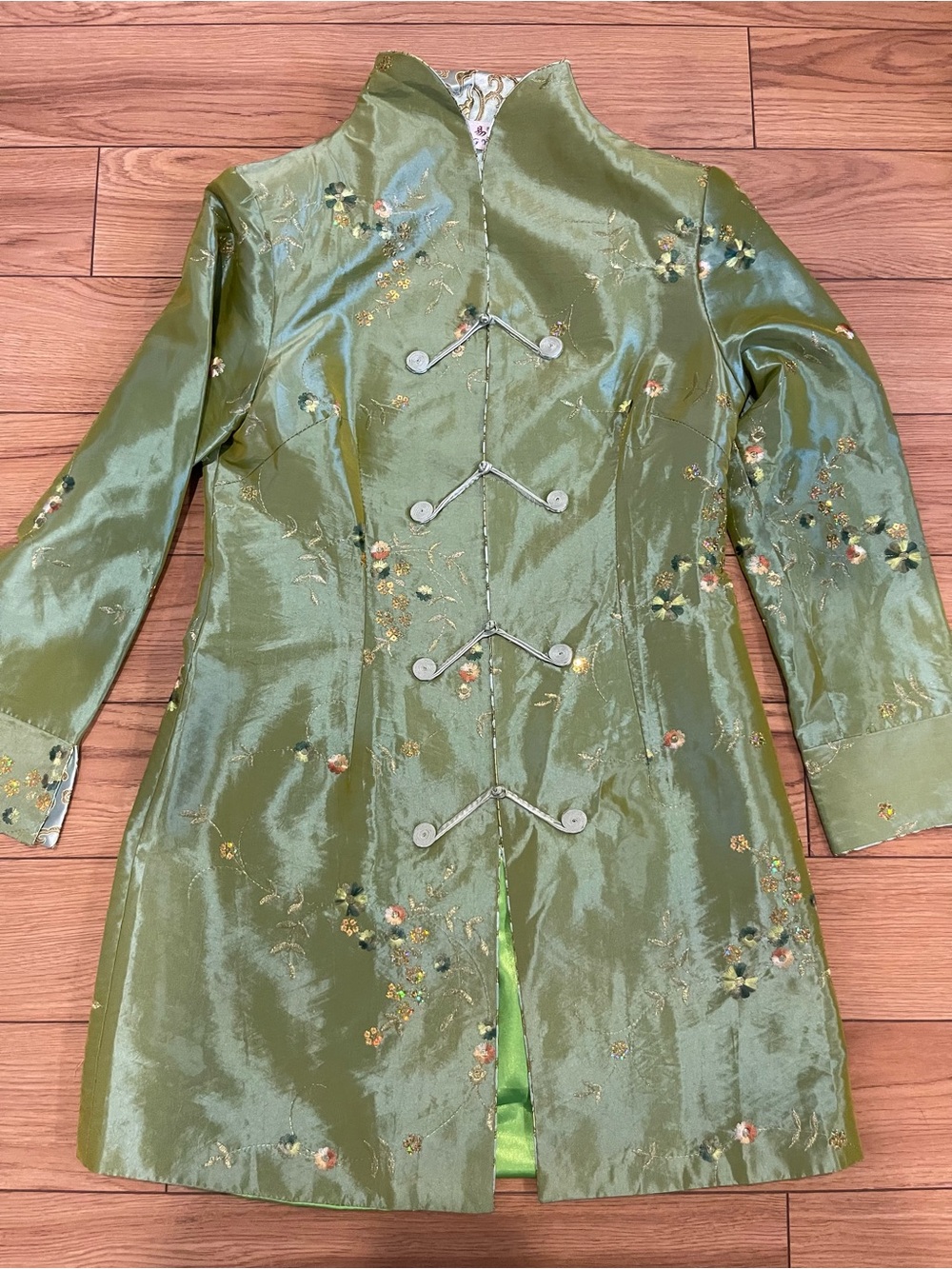 Tang Yi mandarin colar jacket embroidery medium green frog closure